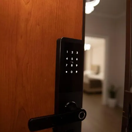 Star Apartment *